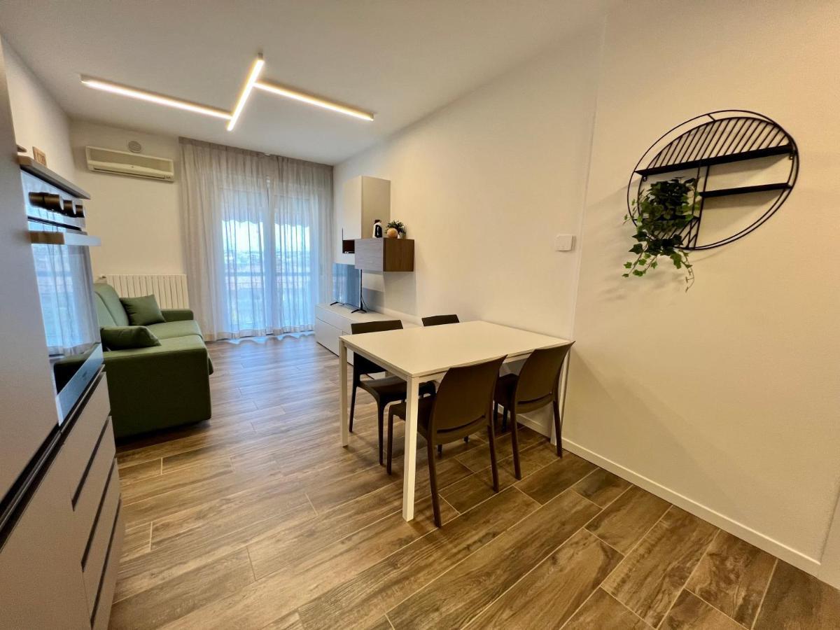 Aparthotel Kristall Desenzano del Garda