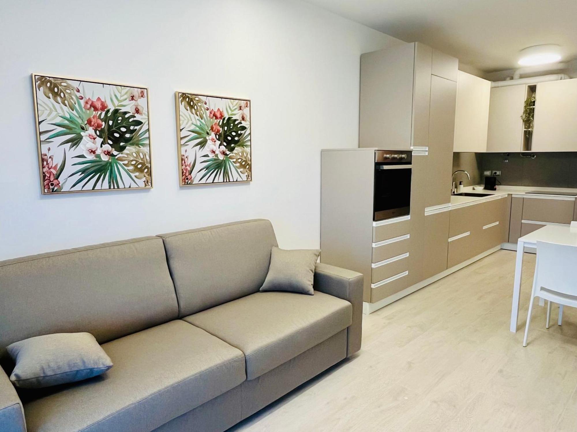 Kristall Aparthotel Desenzano del Garda