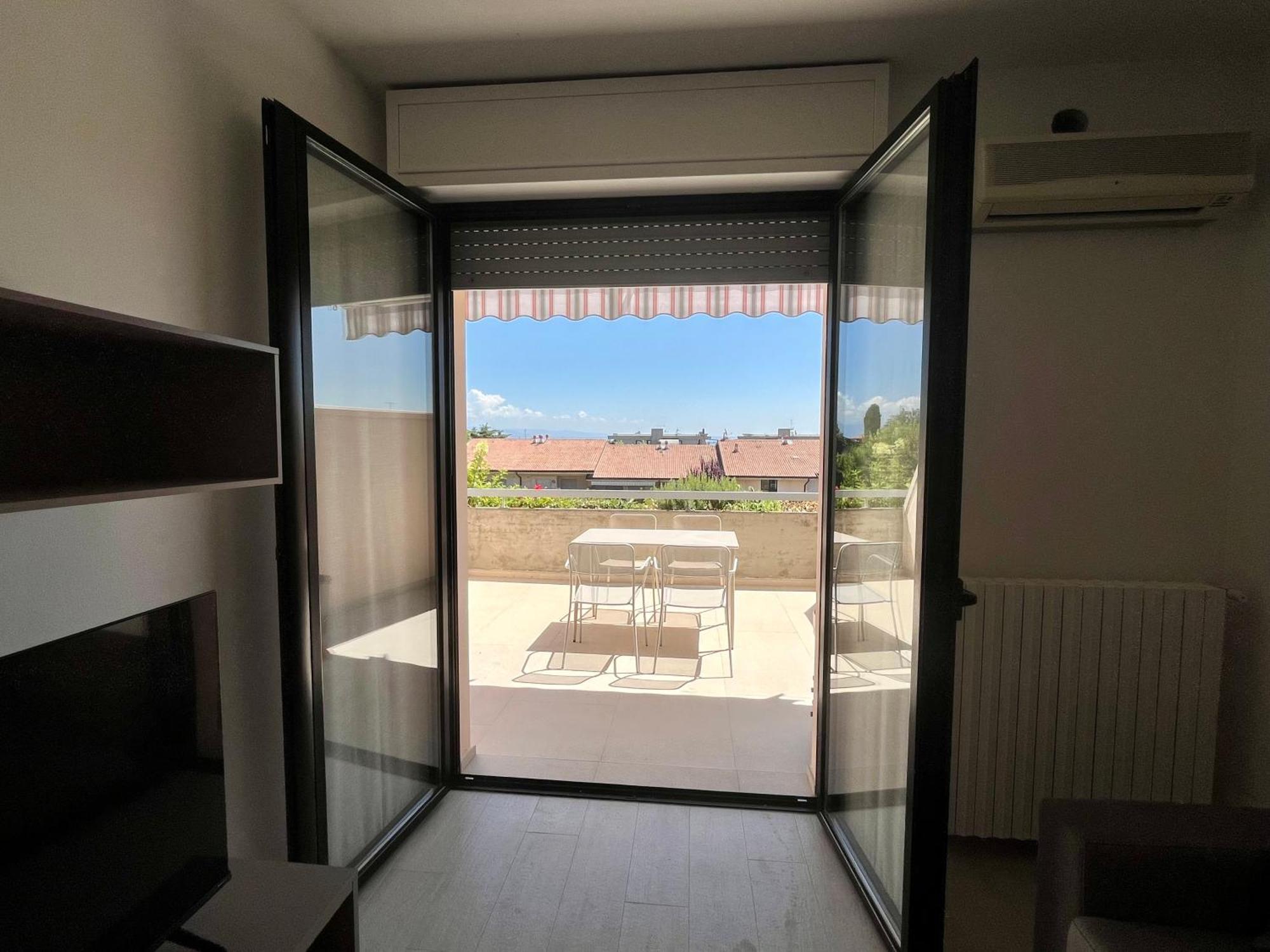 Kristall Aparthotel 2*